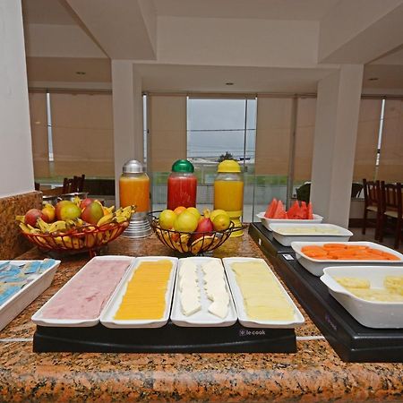 Hotel Balneario Кабу-Фриу Экстерьер фото