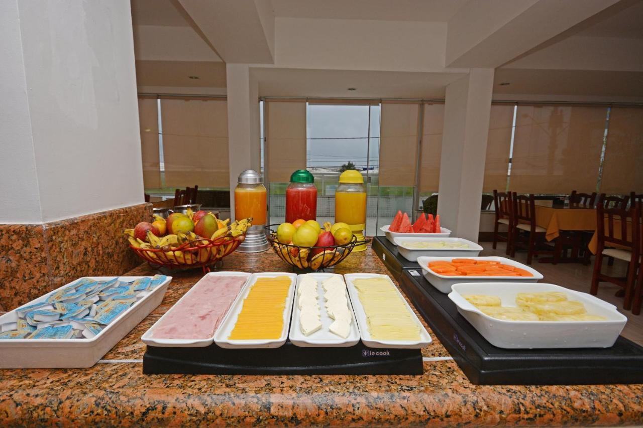 Hotel Balneario Кабу-Фриу Экстерьер фото